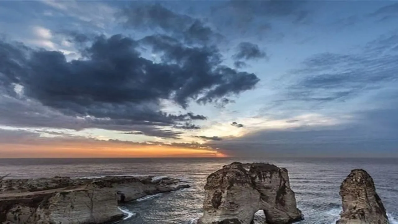 حالة الطقس الصافي تسيطر على الأجواء فهل تقترب تقلبات جوية مرتقبة؟